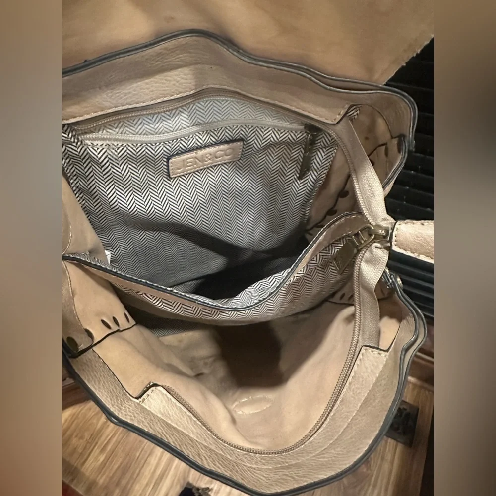 Jen & Co Bex Vegan Distressed Backpack